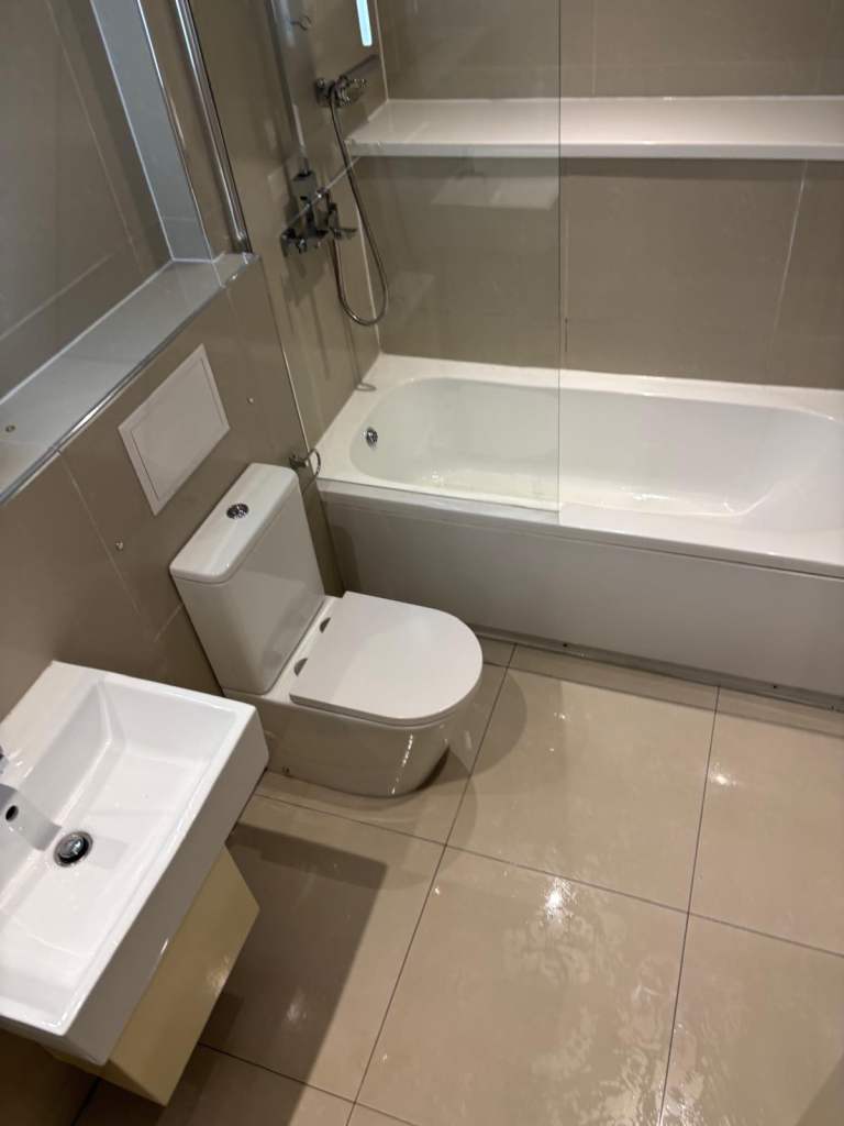 L.A Cleaning Domestic Cleaner Service Birmingham - End Of Tenancy Deep Clean, Air BnB 🧼