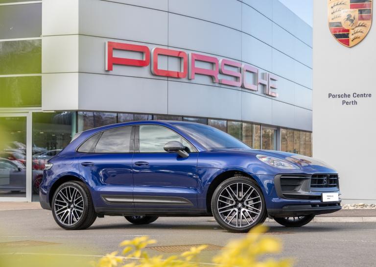 2023 Porsche Macan 2.0T T SUV 5dr Petrol PDK 4WD Euro 6 (s/s) (265 ps) Petrol
