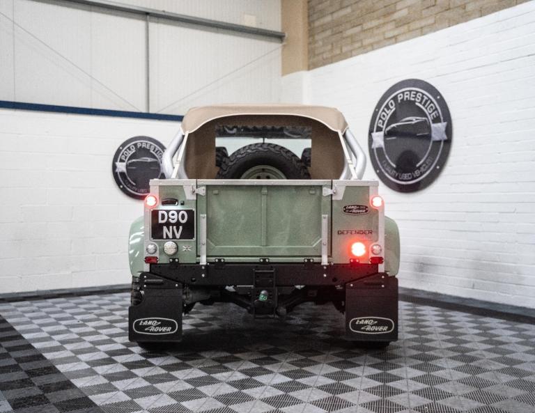 1990 Land Rover Defender 90 2.5 TD5 Pickup 2dr Diesel Manual (120 bhp) Diesel