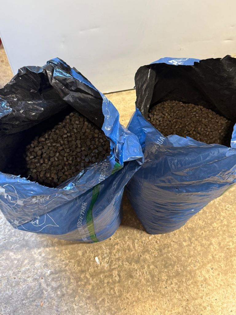 Carp fishing pellet 40kg 