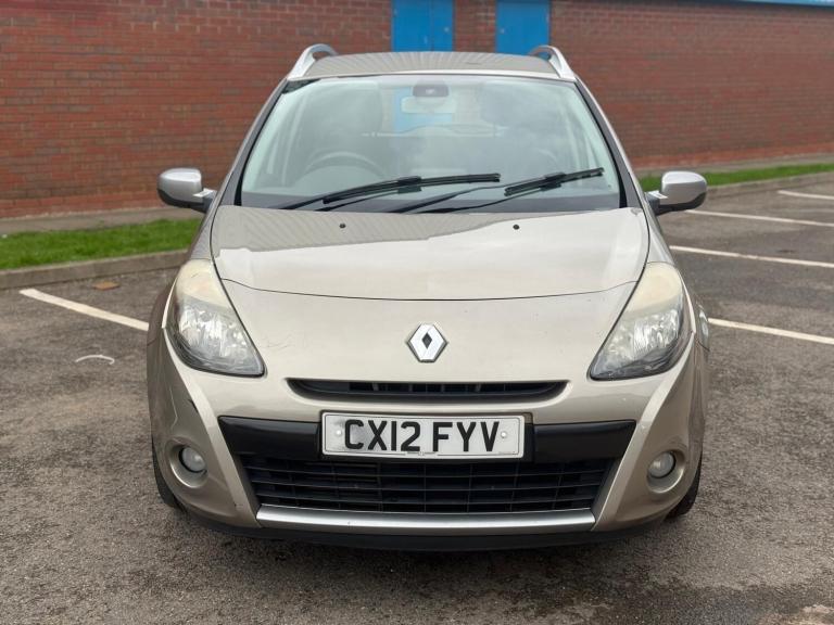 2012 Renault Clio 1.5 dCi 88 Dynamique TomTom 5dr ESTATE DIESEL Manual