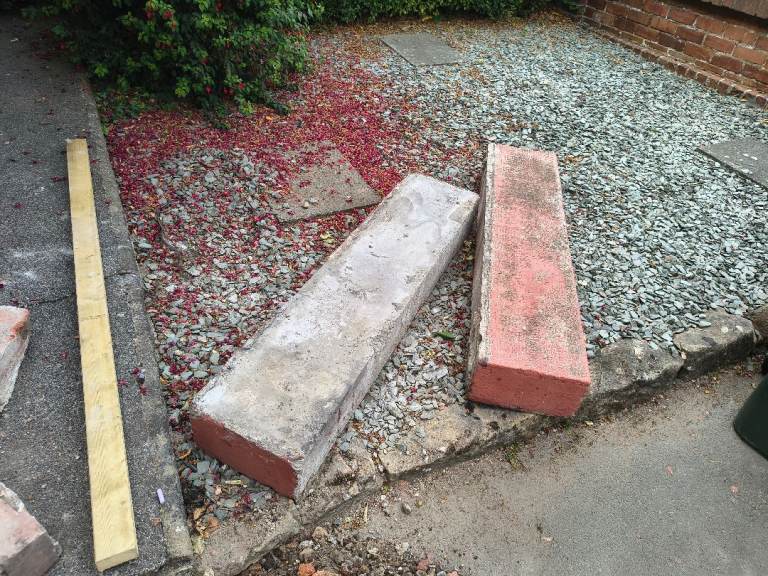 Freebie pair of Large Concrete steps