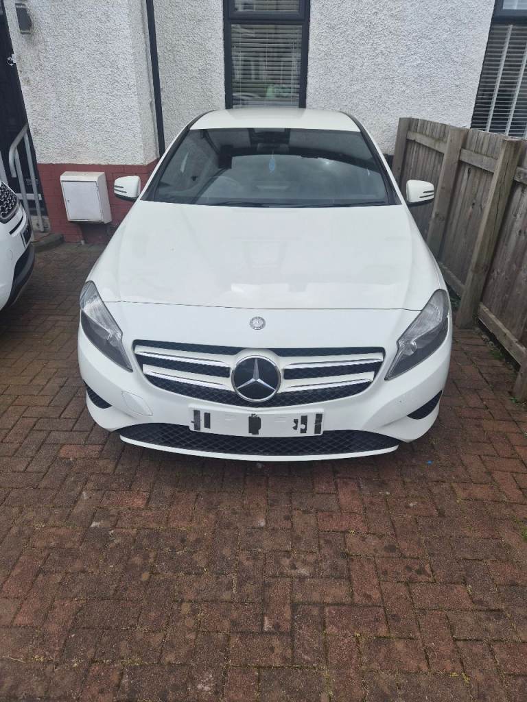 Mercedes-Benz, A CLASS, Hatchback, 2015, Manual, 1461 (cc), 5 doors