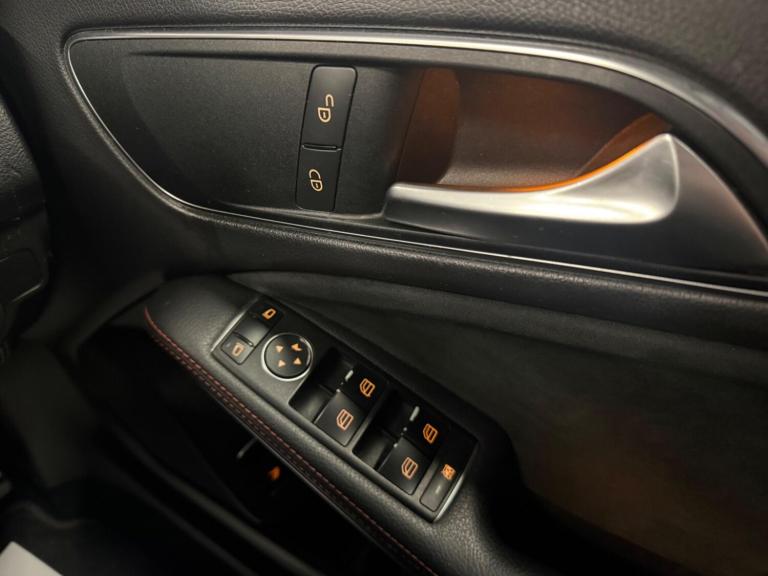 2014 Mercedes-Benz CLA 2.1 CLA220 CDI AMG Sport Coupe 7G-DCT Euro 6 (s/s) 4dr SALOON Diesel Autom...