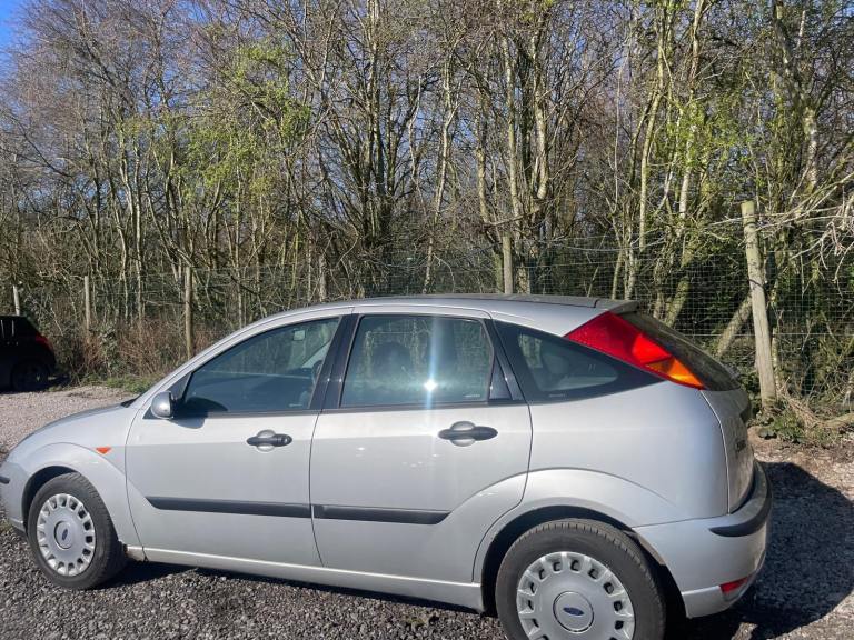 FORD FOCUS 1.6 FLIGHT 02 REG 5 DOOR 1 OWNER GENUINE 60859 MOT AUGUST 20TH 2026 SERVICE HISTORY