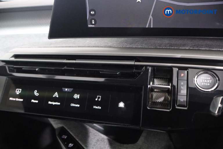 2025 Peugeot 3008 1.2 Hybrid 136 GT 5dr e-DSC6 HATCHBACK PETROL Automatic