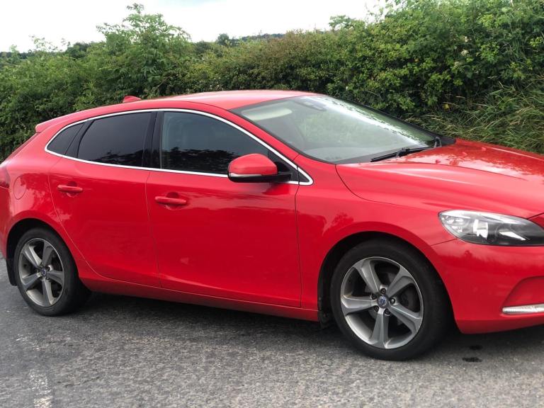 Volvo, V40, Hatchback, 2013, Manual, 1560 (cc), 5 doors