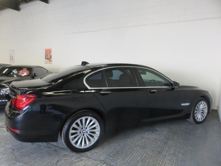 BMW 7 SERIES 3.0 730d SE Saloon Black Auto Diesel 2013