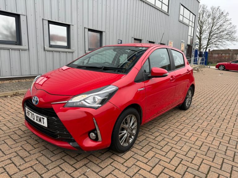 2020 70, TOYOTA YARIS HYBRID 1.5 ICON VVTi HEV, AUTOMATIC, 12K MILES, 3 OWNER, FSH