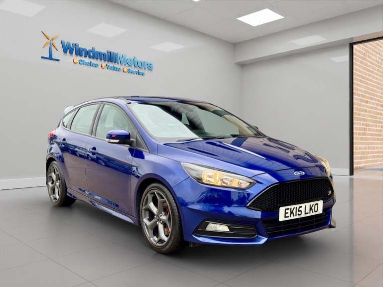 2015 Ford Focus 2.0T EcoBoost ST-2 Euro 6 (s/s) 5dr HATCHBACK Petrol Manual