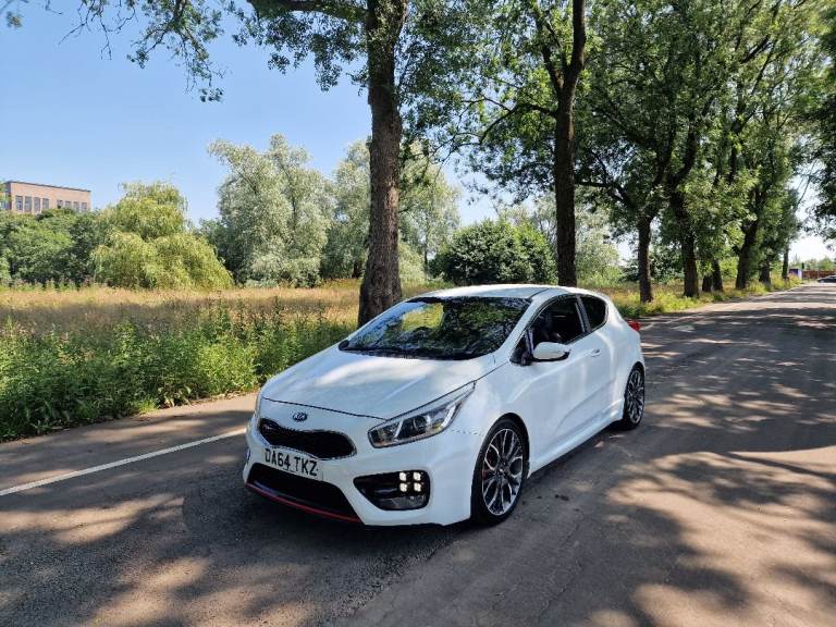 Kia, PRO CEED, Hatchback, 2014, Manual, 1591 (cc), 3 doors