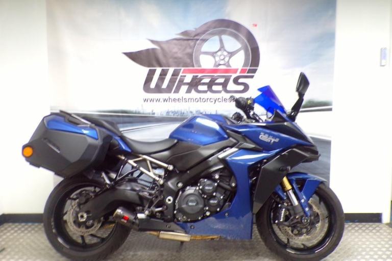 2022 SUZUKI GSX-S 1000GT+