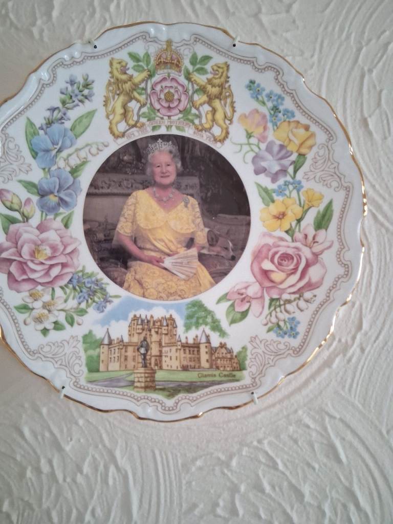 Queen Mother's 80th Birthday Fine Bone China Plate