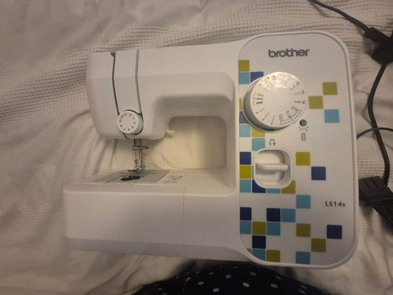Starter sewing machine