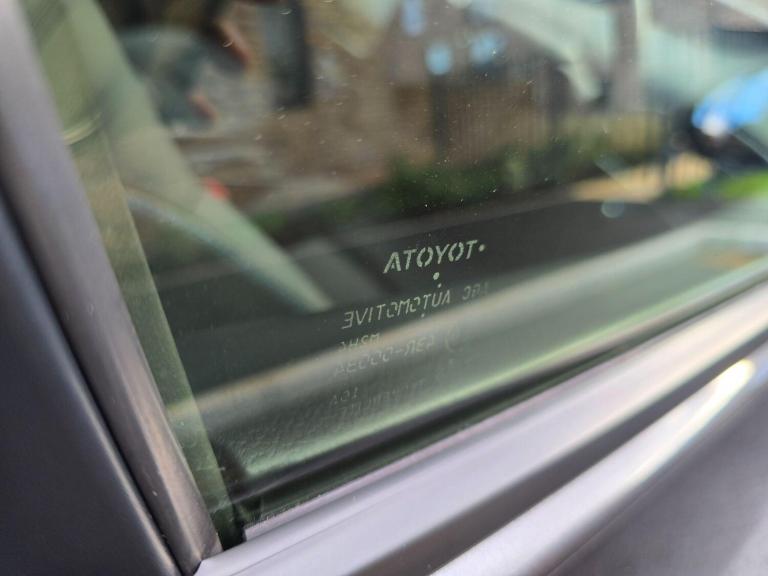  Toyota Prius 1.8 VVT-h Excel Hatchback 5dr Petrol Hybrid CVT Euro 6 (s/s) (122 ps) Petrol/Electr...