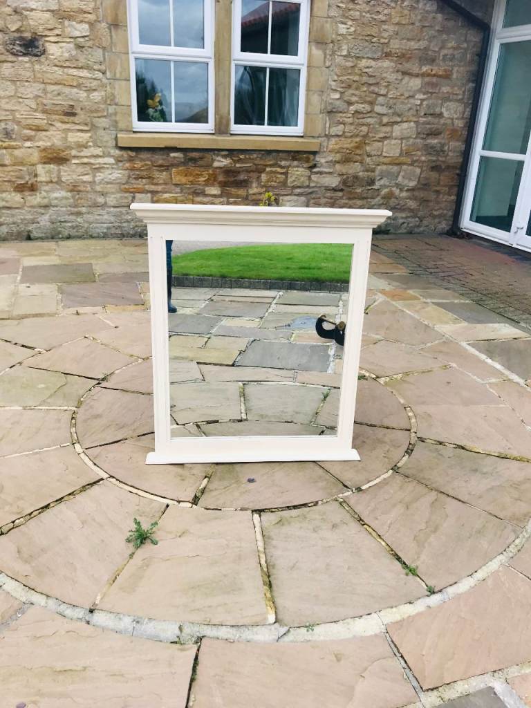 CREAM MIRROR SIZE 101CM X 91CM