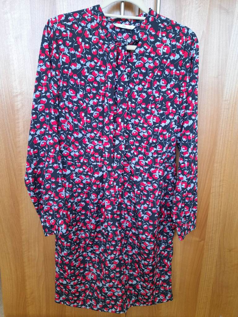 Size 14 dress