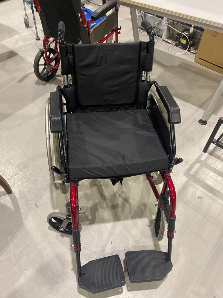 Quality Wheelchair Self Propelled 