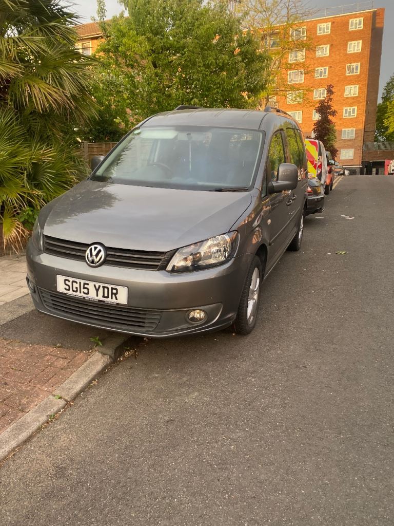 Volkswagen, CADDY MAXI LIFE, MPV, 2015, Semi-Auto, 1598 (cc), 5 doors