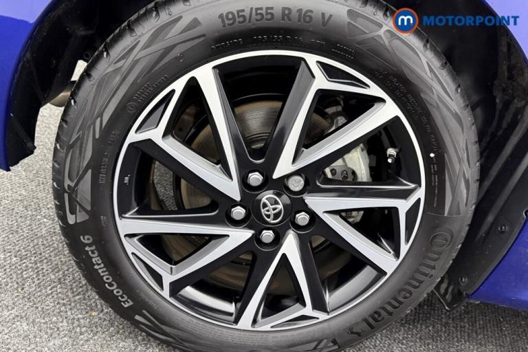 2022 Toyota Yaris 1.5 Hybrid Design 5dr CVT HATCHBACK PETROL/ELECTRIC Automatic