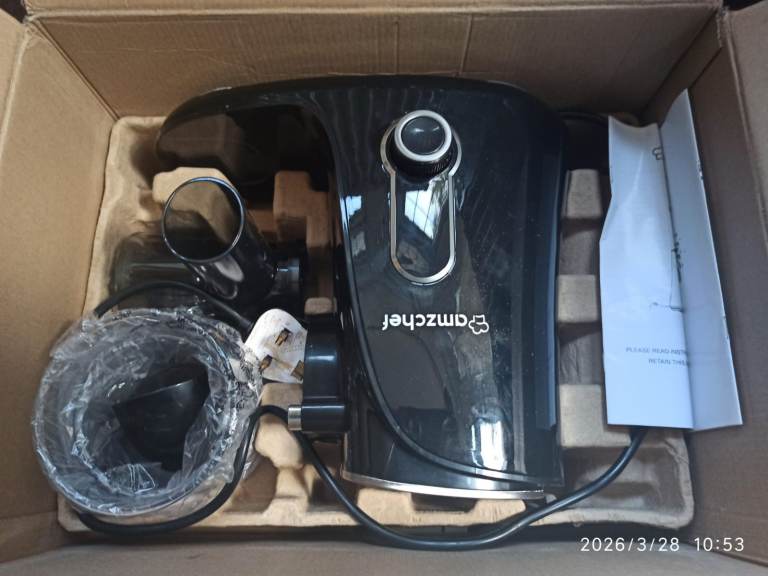 Free. Faulty AMZCHEF Cold Press Juicer with 2 Speed Control - High Juice Yield