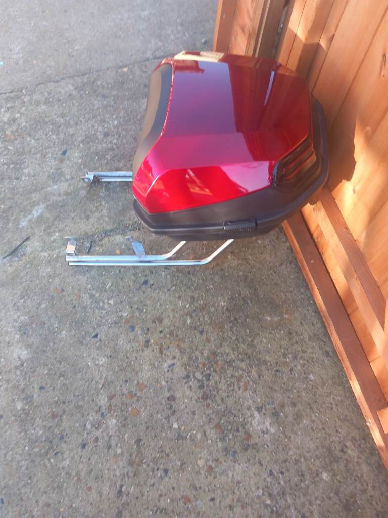 Royal Enfield 350 Meteopr top box with Rack