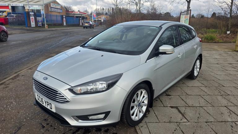 2016 Ford Focus 1.0 EcoBoost Titanium 5dr HATCHBACK Petrol Manual