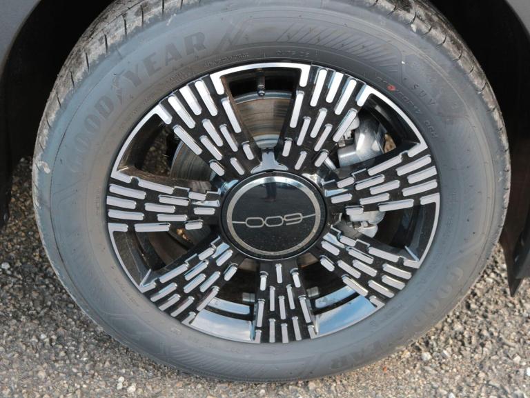 2025 Fiat 600 1.2 Hybrid 48V 136 5dr eDCT-6 HATCHBACK PETROL Automatic