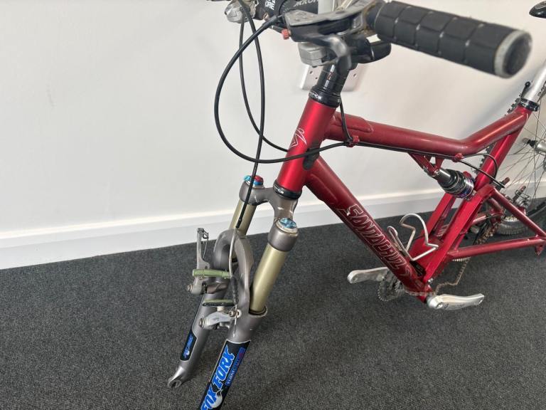Santa Cruz Mountain Bike Frame with FOX Suspension Forks – Red