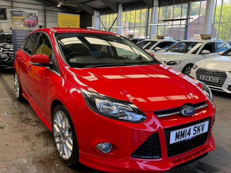 2014 Ford Focus 1.6 182 EcoBoost Zetec S 5dr HATCHBACK PETROL Manual