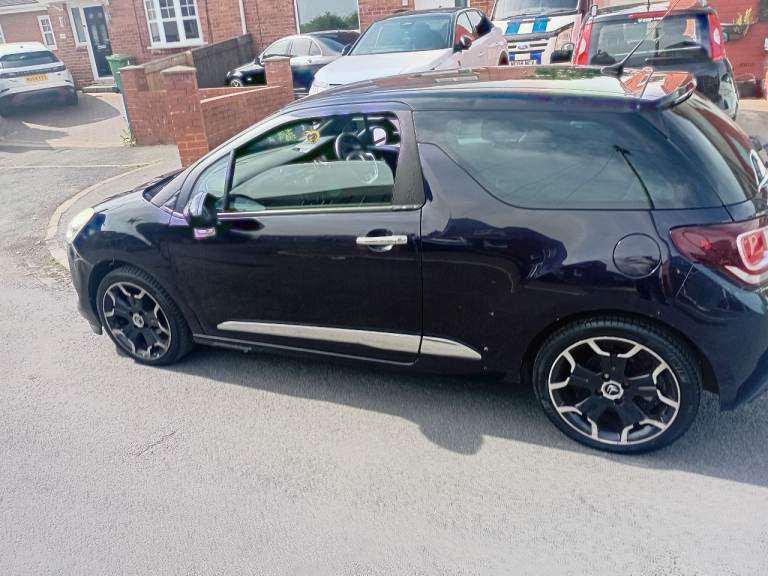 Citroen, DS3, Hatchback, 2014, Manual, 1560 (cc), 3 doors