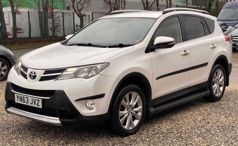 2013 Toyota RAV4 2.2 D-4D Invincible 4WD Euro 5 5dr ESTATE Diesel Manual