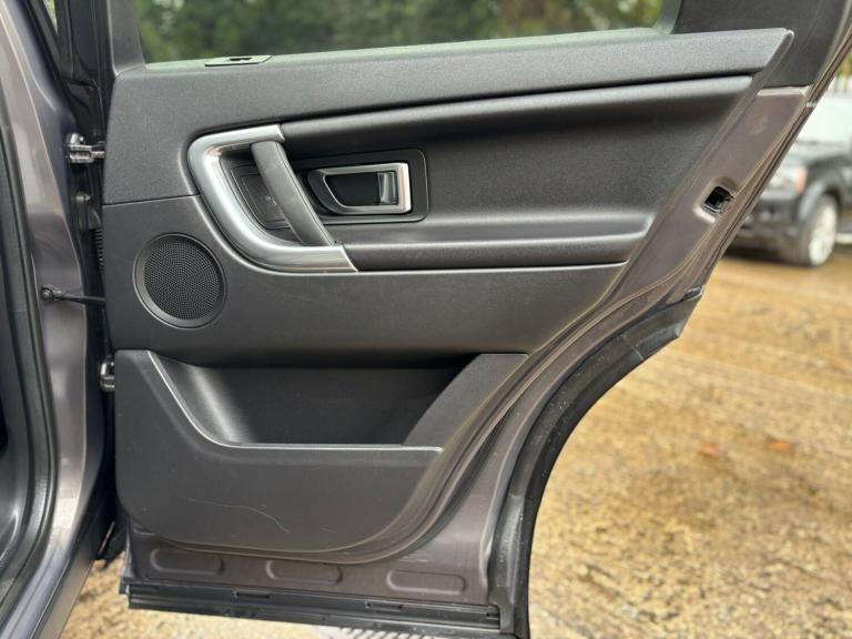 2016 Land Rover Discovery Sport 2.0 TD4 180 SE Tech 5dr Auto ESTATE DIESEL Automatic