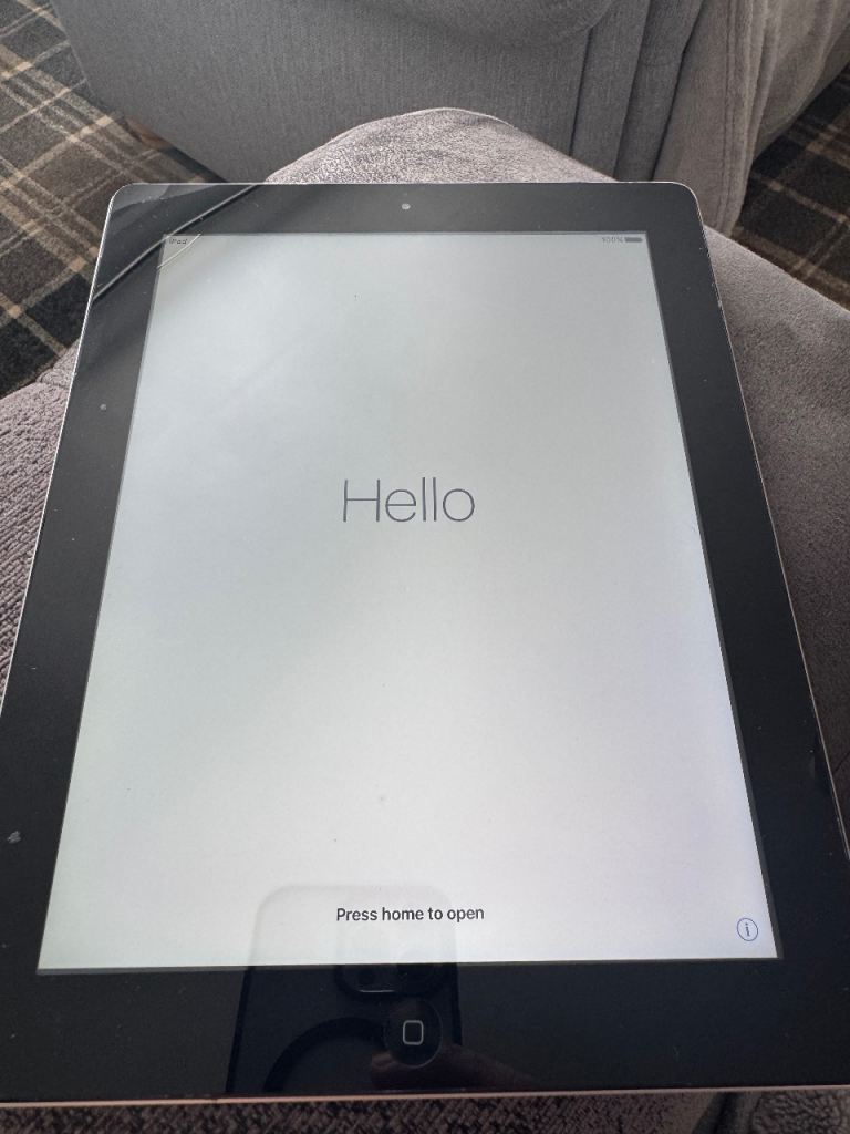iPad Gen 4 - 32gb