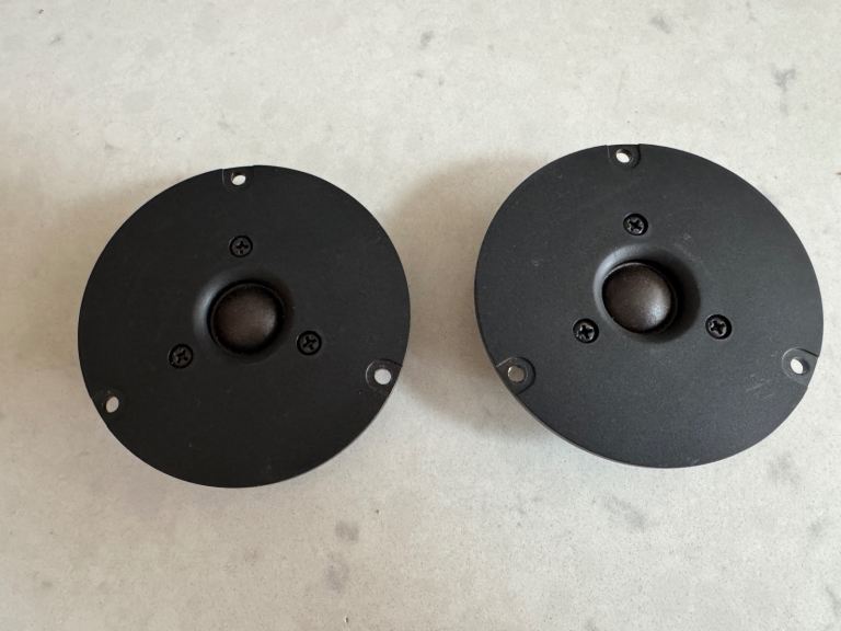 Pair classic tweeters Acoustic Research Tonegen 1210139-0A 19mm 8 Ohm