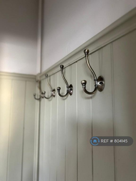 2 bedroom house in Sandileigh Avenue, Knutsford, WA16 (2 bed) (#804145)