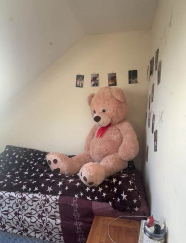 300 pound for room in shared accomodation