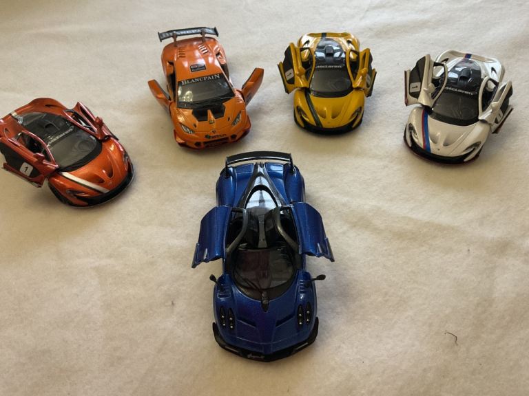 Kinsmart diecast cars