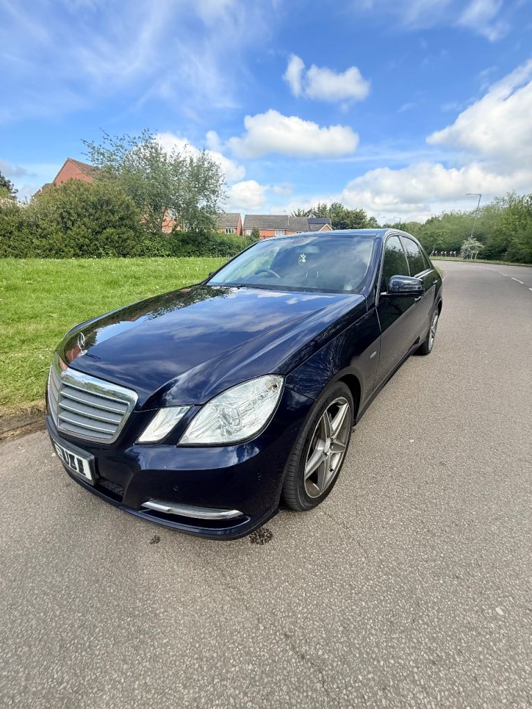Mercedes-Benz, E CLASS, Saloon, 2012, Semi-Auto, 2143 (cc), 4 doors