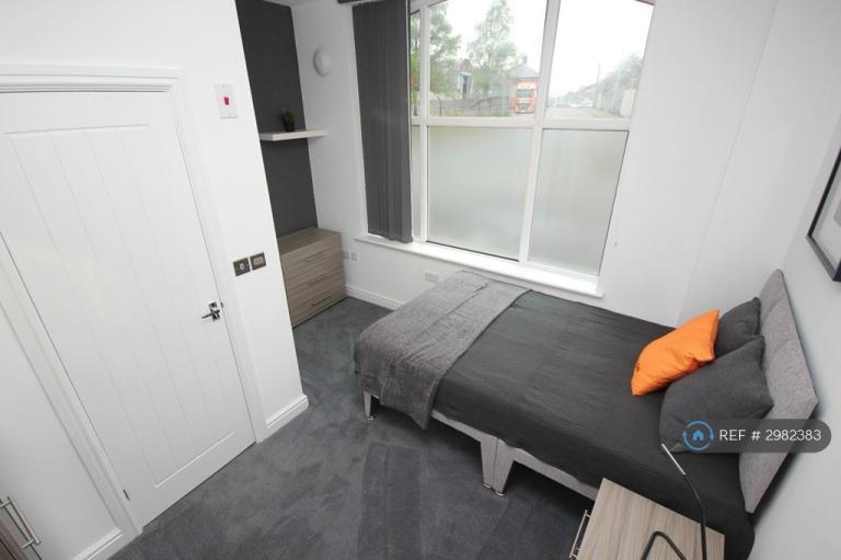 1 bedroom in Old Hall St, Bolton, BL4 (#2982383)