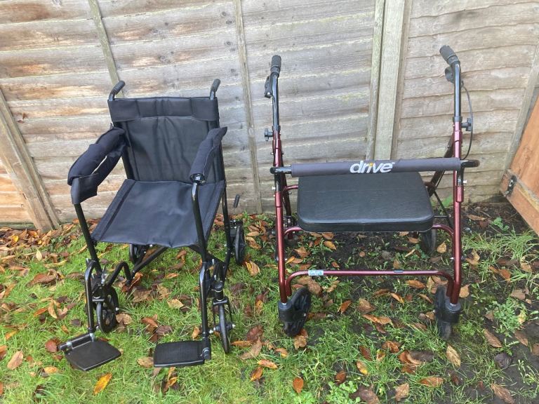 Wheelchair & Mobility Walker Rollator 