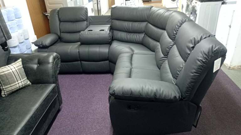 £699 Brand New Leather Reclining Corner Sofa 2cr2 With Cup Holders