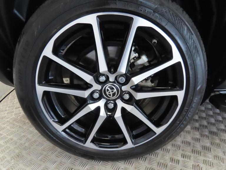 2023 Toyota Yaris Cross 1.5 Hybrid GR Sport 5dr CVT Estate Hybrid Automatic