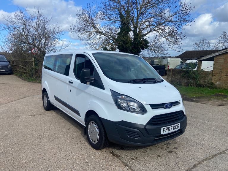 NO VAT. FORD CUSTOM 9 SEATER MINIBUS LWB. 2017/67 ONLY 38K MILES. 1 OWNER FULL HISTORY.EURO 6 