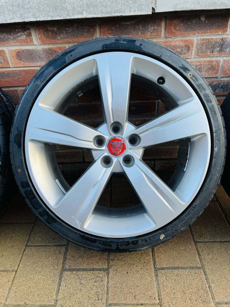 19” Alloy Wheels & New 235x35x19 Tyres Ford Volvo Jaguar 5x108