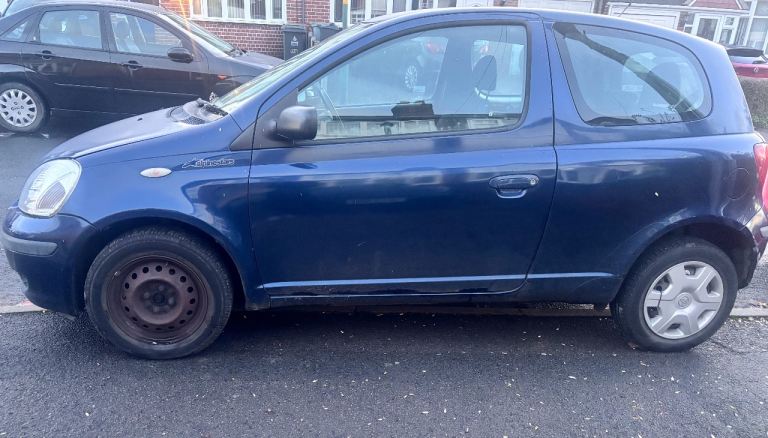 Toyota YARIS, Hatchback, **NON - RUNNER** 2004, Manual, 998 (cc), 3 doors