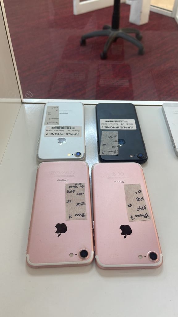 iPhone 7 for sale at phone shop Kingston park 