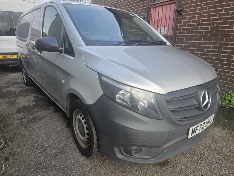 MERC VITO - DUAL COMPARTMENTS