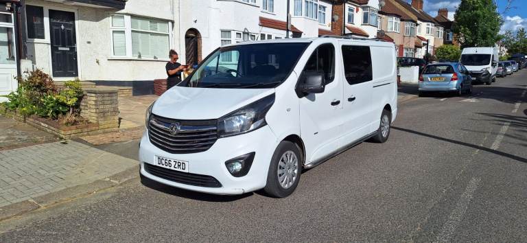 Vauxhall, VIVARO, Crew Van, 2016, Manual, 1598 (cc) L2 H1 - ULEZ compliant