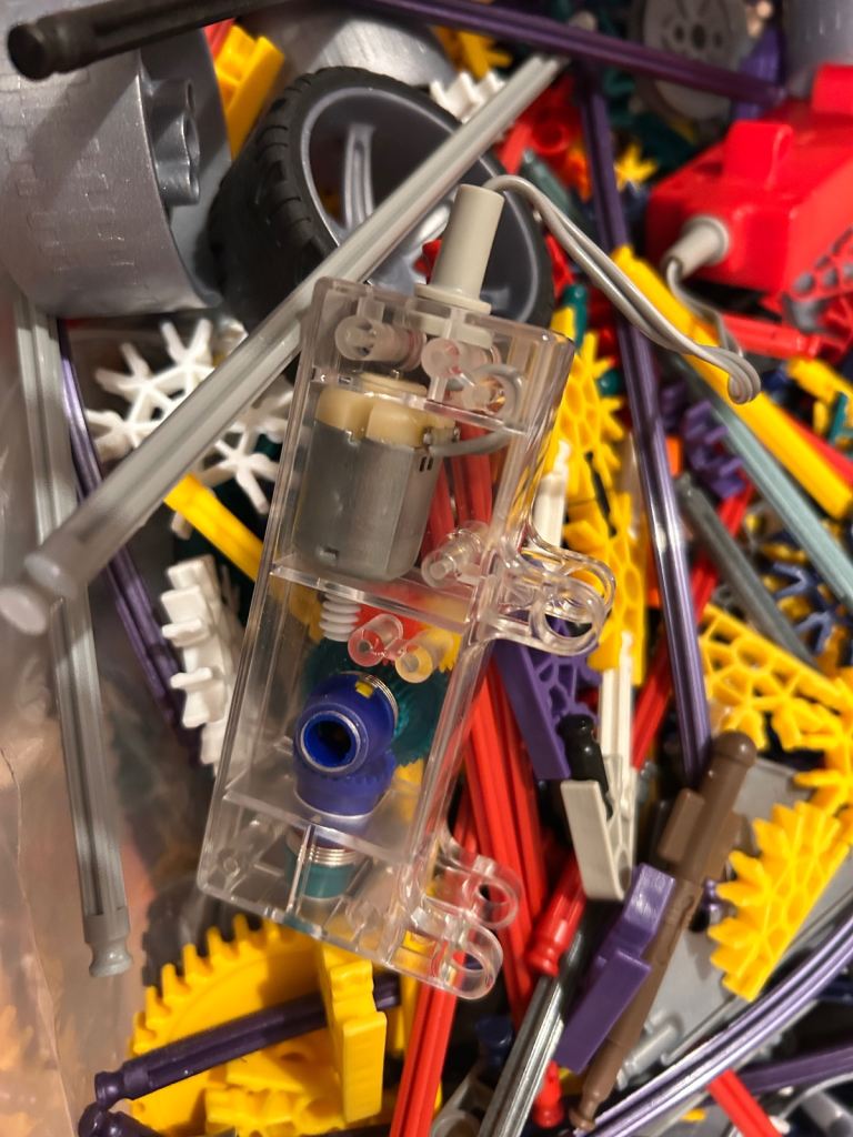 K’nex bundle 